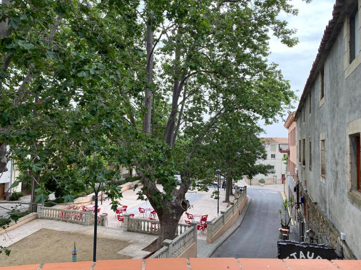 Hotel Rural Cal Amadeu Vilanova de Escornalbou Exterior photo